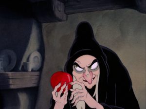 strega biancaneva curiosity movie