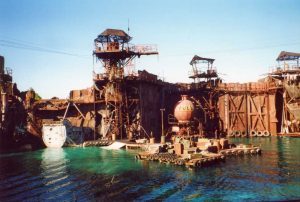 waterworld-set-curiosity-movie
