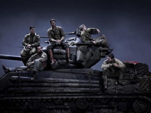 fury_foto_01_brad_pitt_shia_labeouf_logan_lerman_michael_pena_jon-bernthal-curiosity-movie