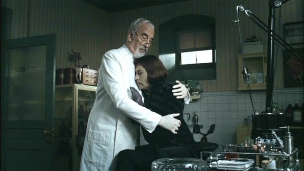 la fabbrica di cioccolato christopher lee curiosity movie