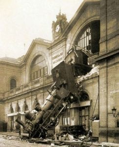 hugo cabret gare montparnasse curiosity movie