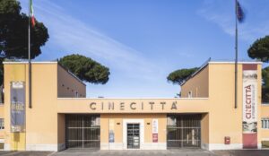 Studi cinecittà Curiosity Movie